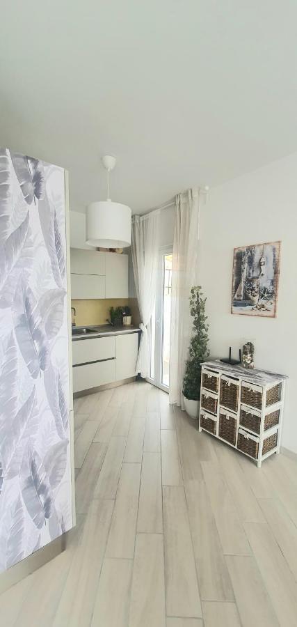 Residence Eucalyptus Suite 2 Casa Indipendente Sanremo Bagian luar foto