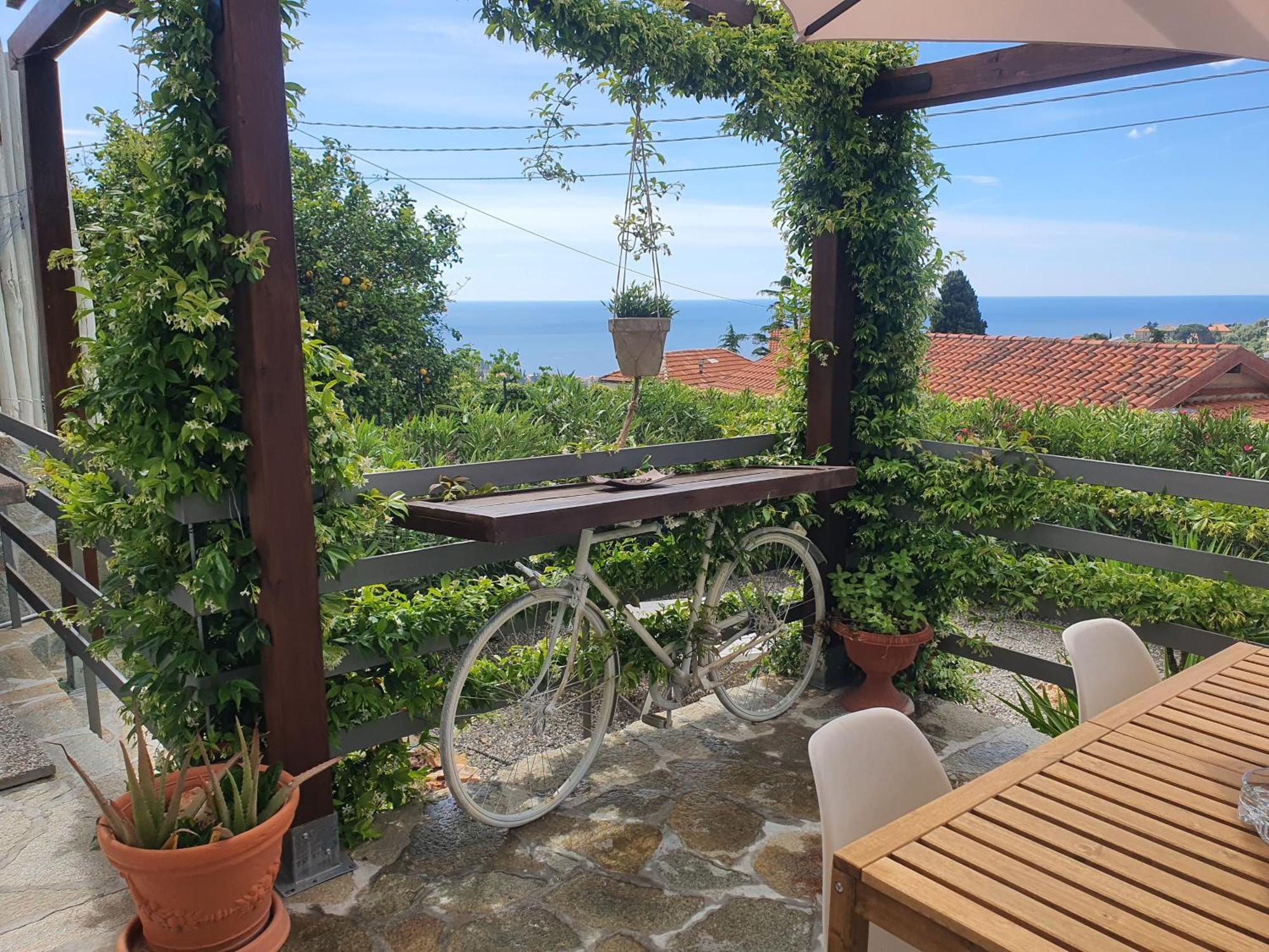 Residence Eucalyptus Suite 2 Casa Indipendente Sanremo Bagian luar foto